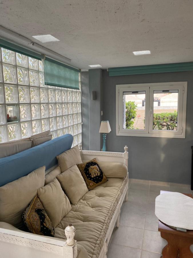 Apartment Palmtree House